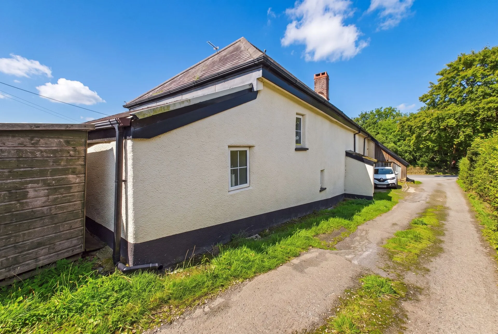 House Croft Lane in West Devon