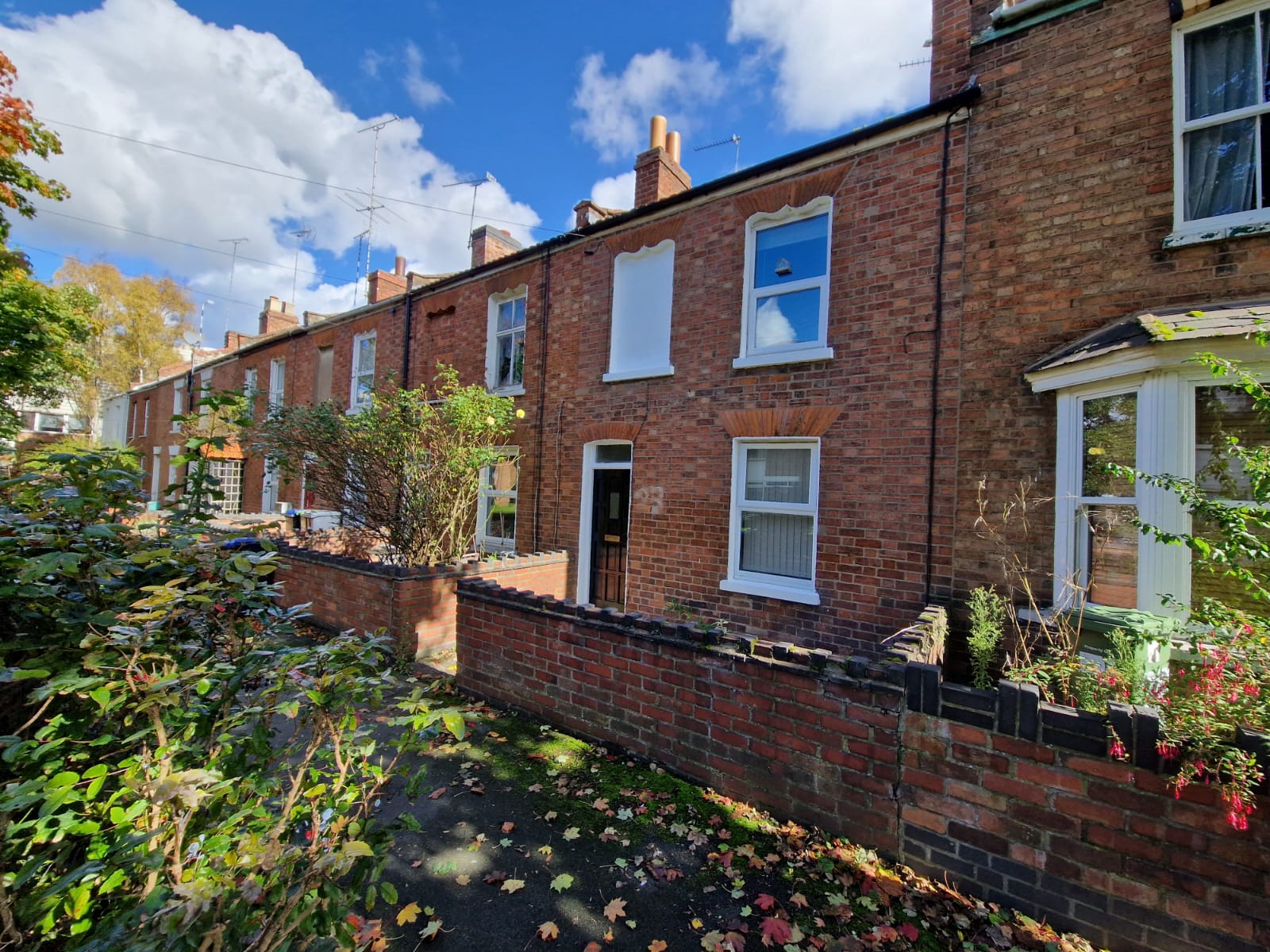 Flat Grove Place in Royal Leamington Spa
