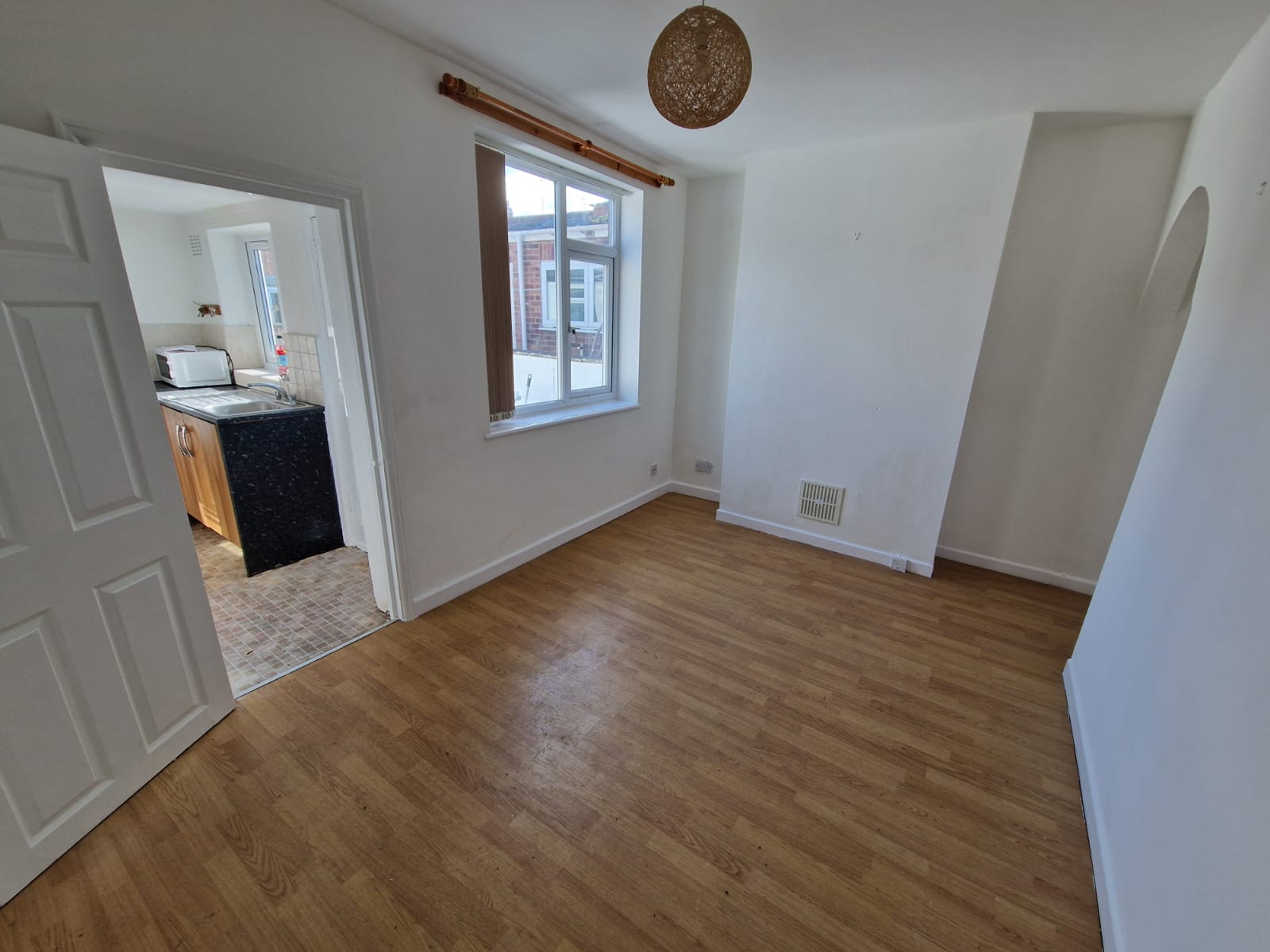 Flat Grove Place in Royal Leamington Spa