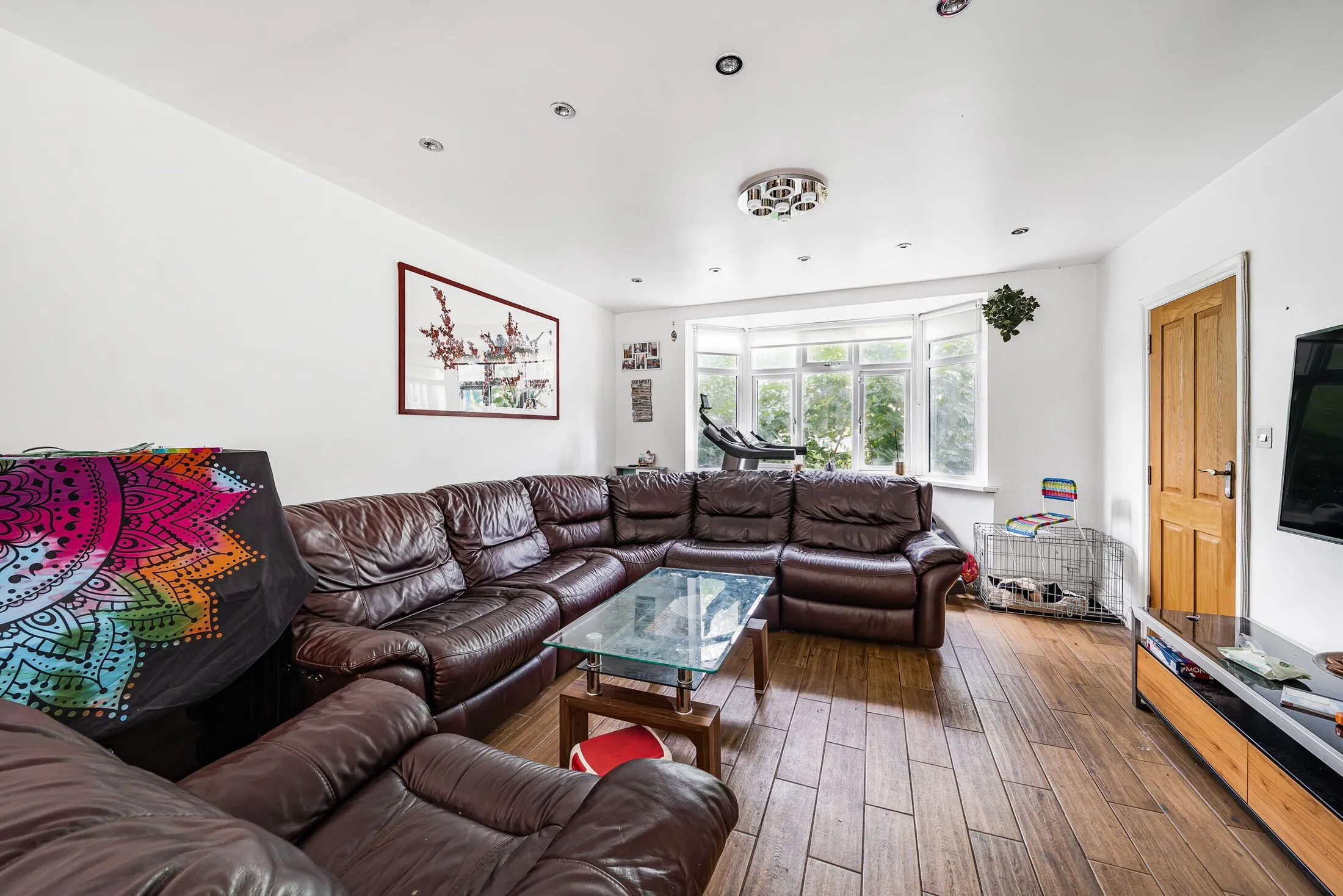 House Marsh Lane in Greater London
