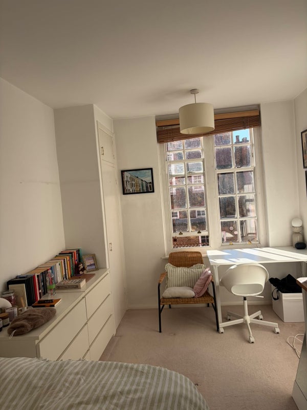 Room Erasmus Street in City of Westminster