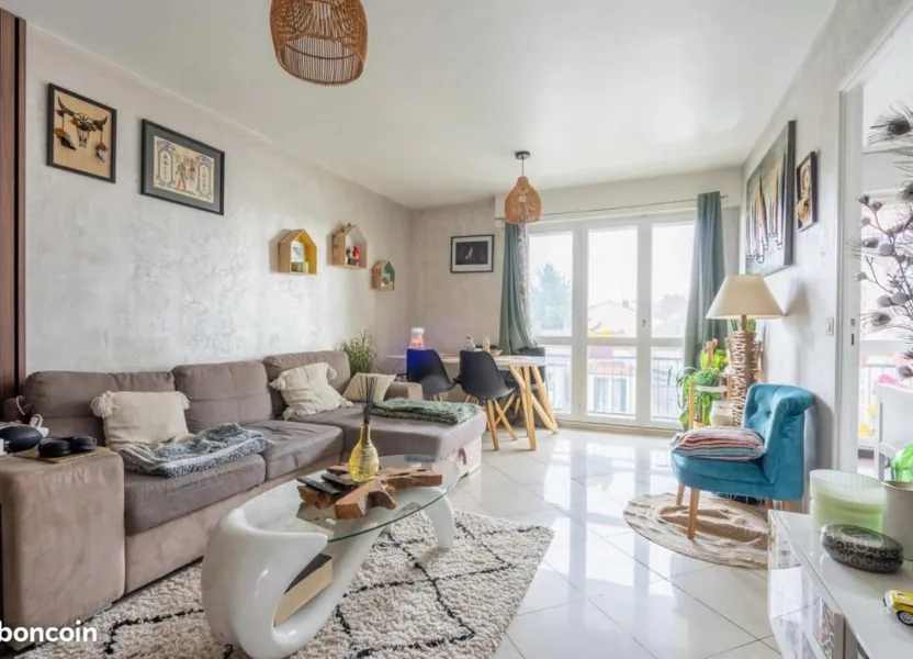 Appartement Rue Édouard Vaillant à Le Bourget