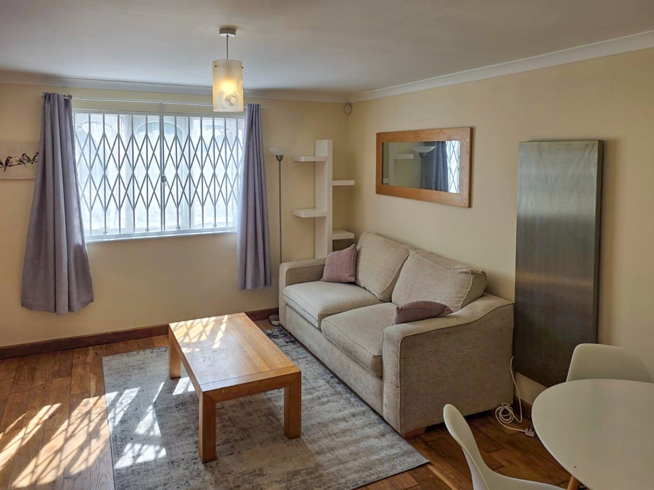 Flat John Silkin Lane in Greater London
