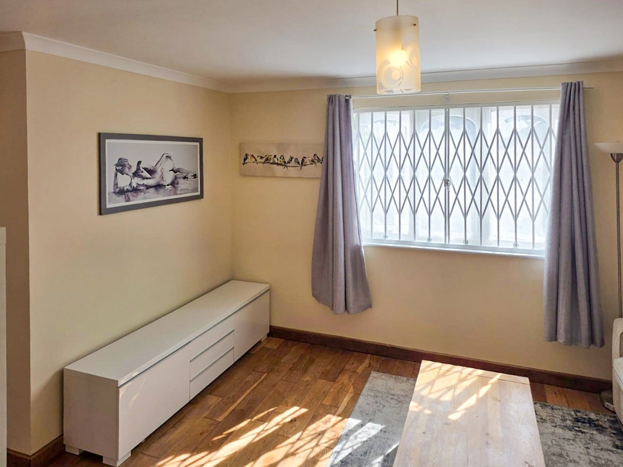 Flat John Silkin Lane in Greater London