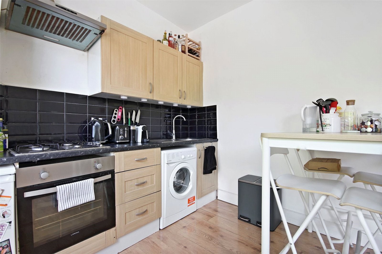 Flat Powerscroft Road in Greater London