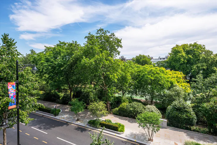 Flat Sloane Street in Greater London