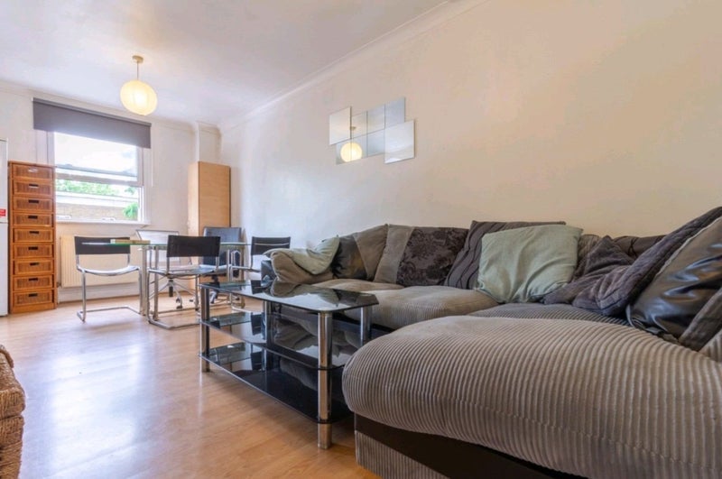 Flat Warham Street in Greater London