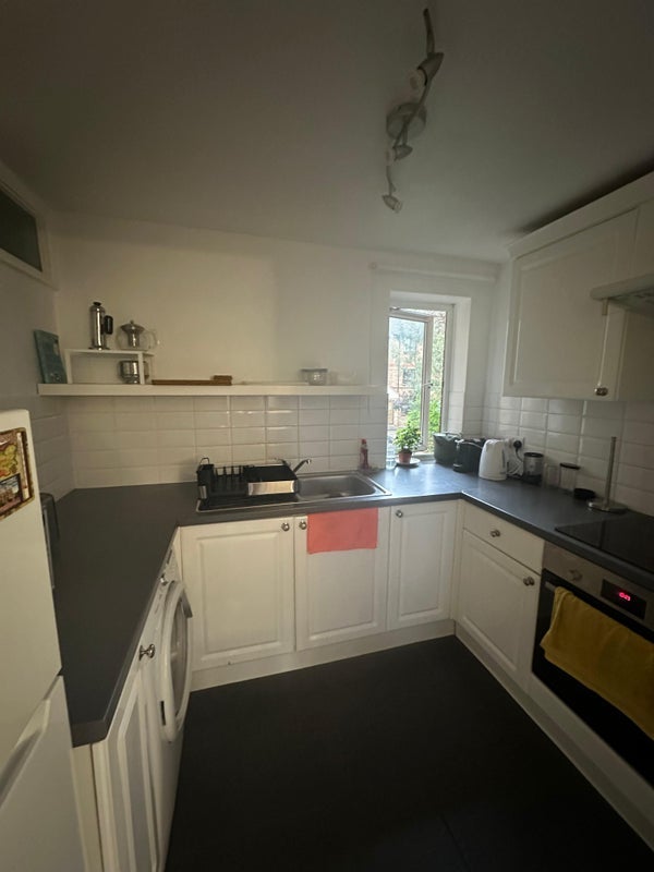Room Edmunds Walk in Greater London