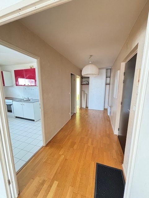 Appartement Rue du Col de Dyane à Montigny-le-Bretonneux
