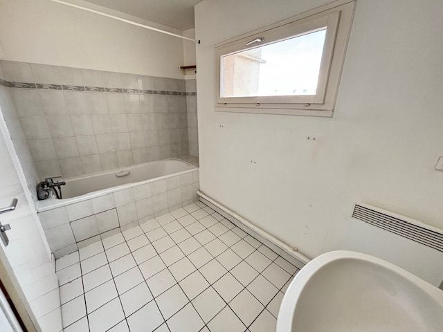 Appartement Rue du Col de Dyane à Montigny-le-Bretonneux