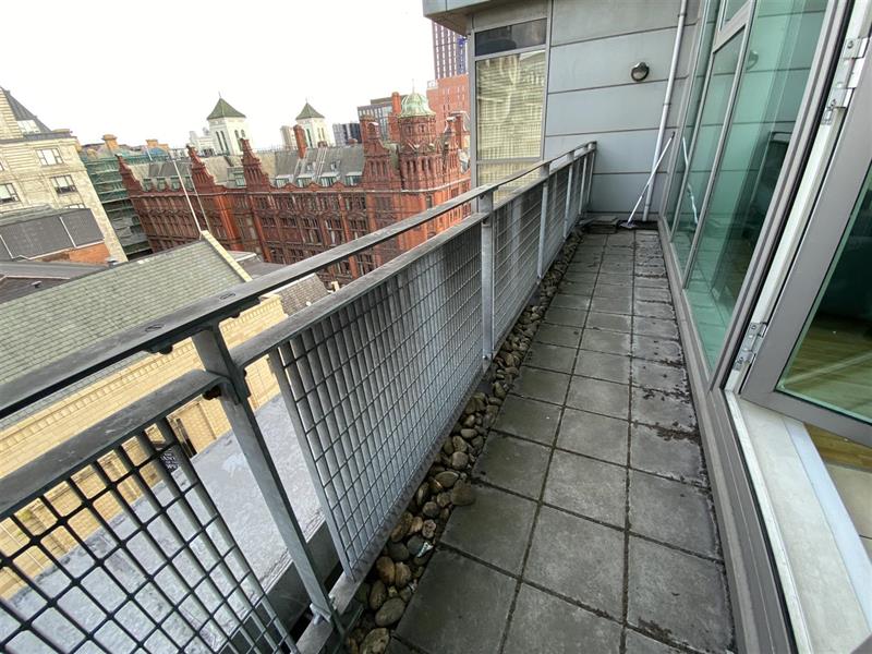 Flat Whitworth Street West in Manchester