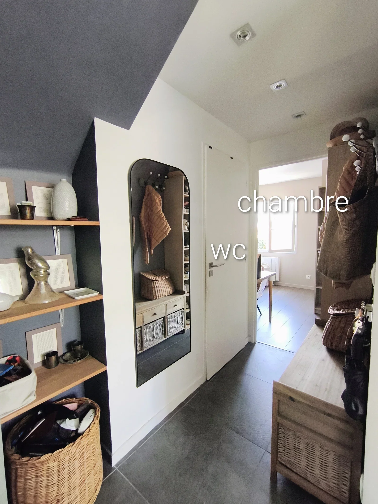 Chambre Rue Buatier de Kolta à Caluire-et-Cuire