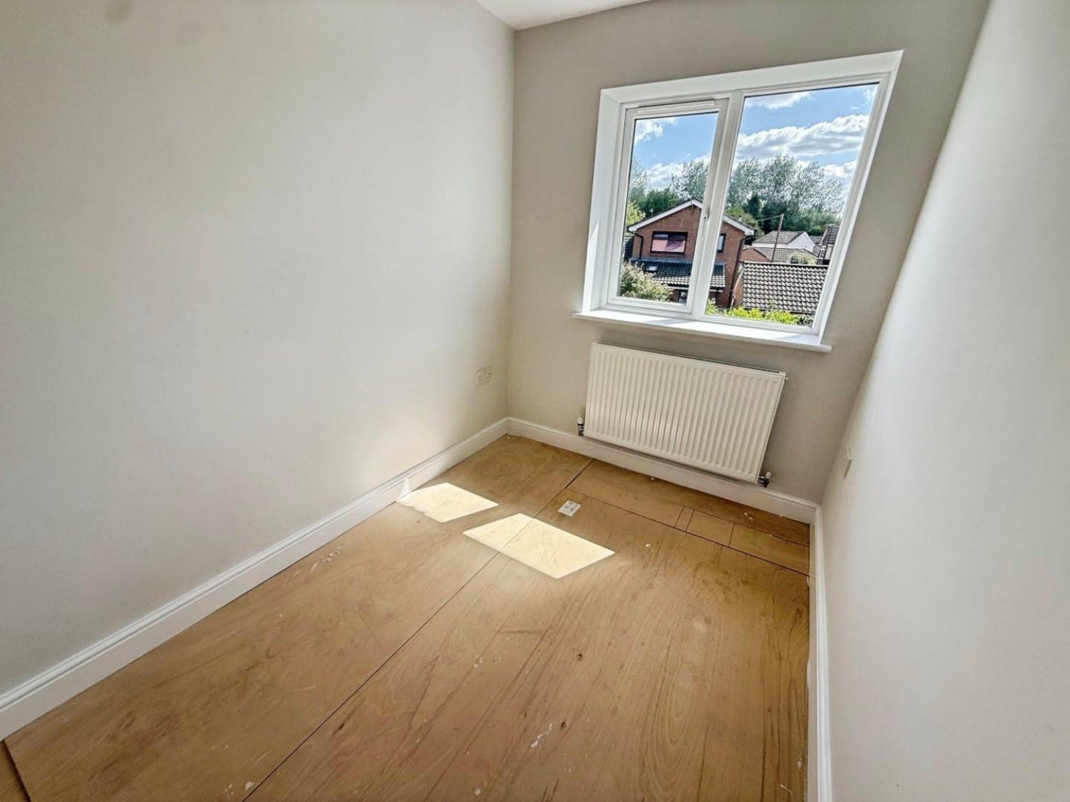 Flat Tinkersfield in Leigh
