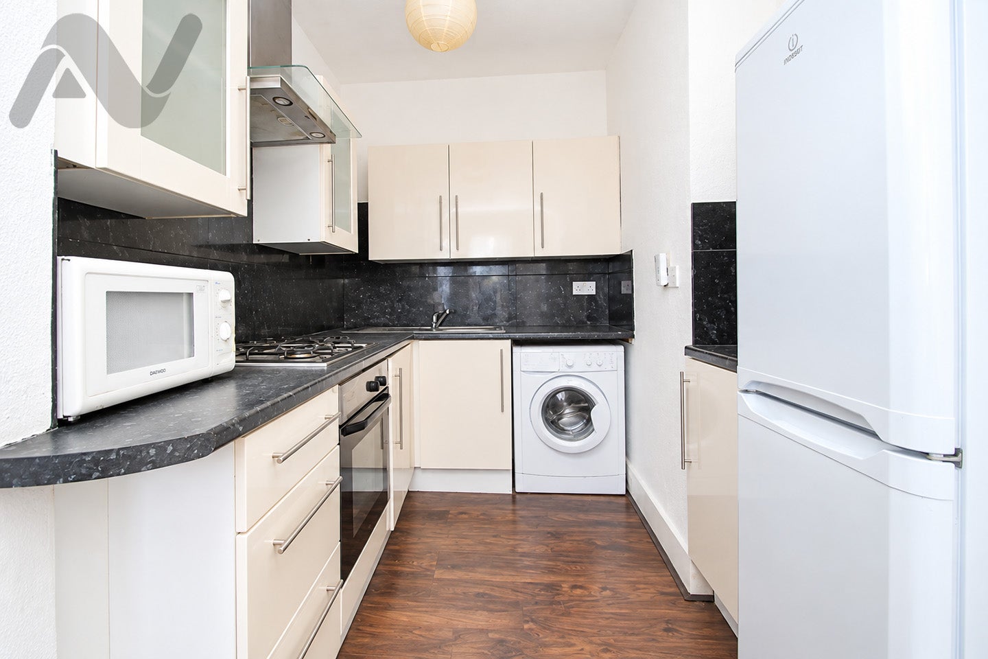Flat Grove Road in Greater London