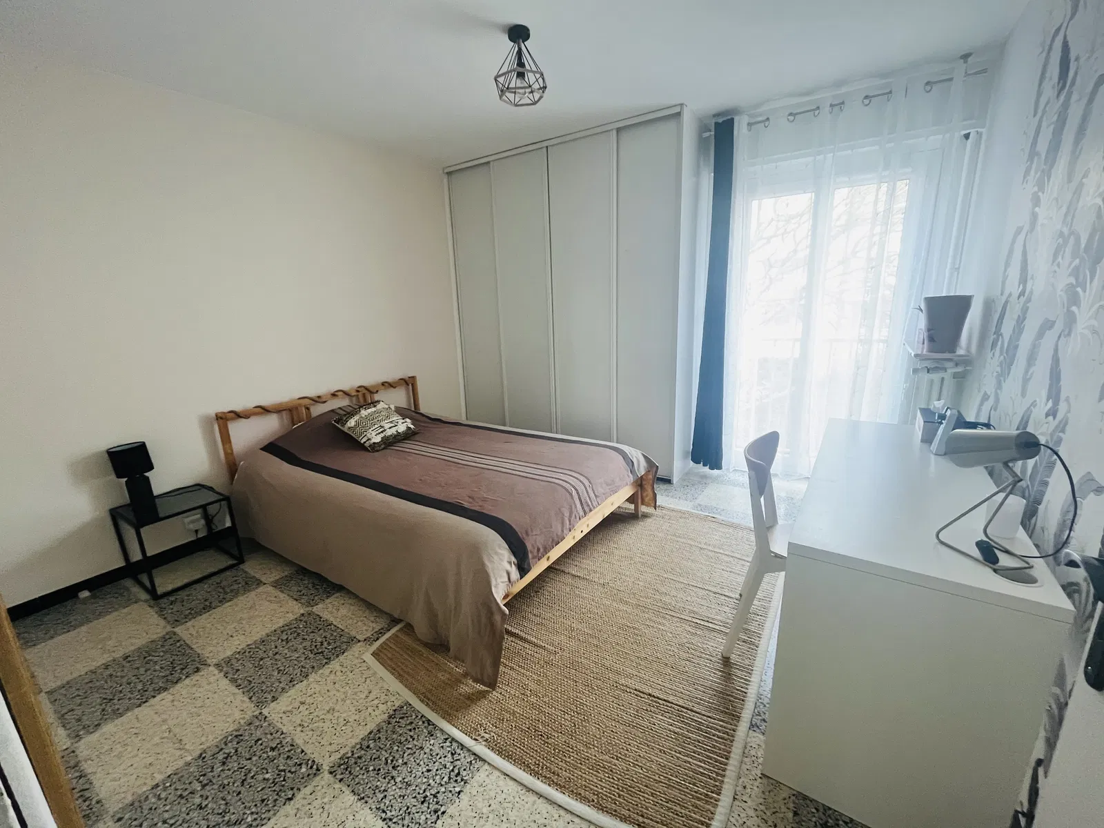 Chambre Rue Chevalier d'Assas à Toulon