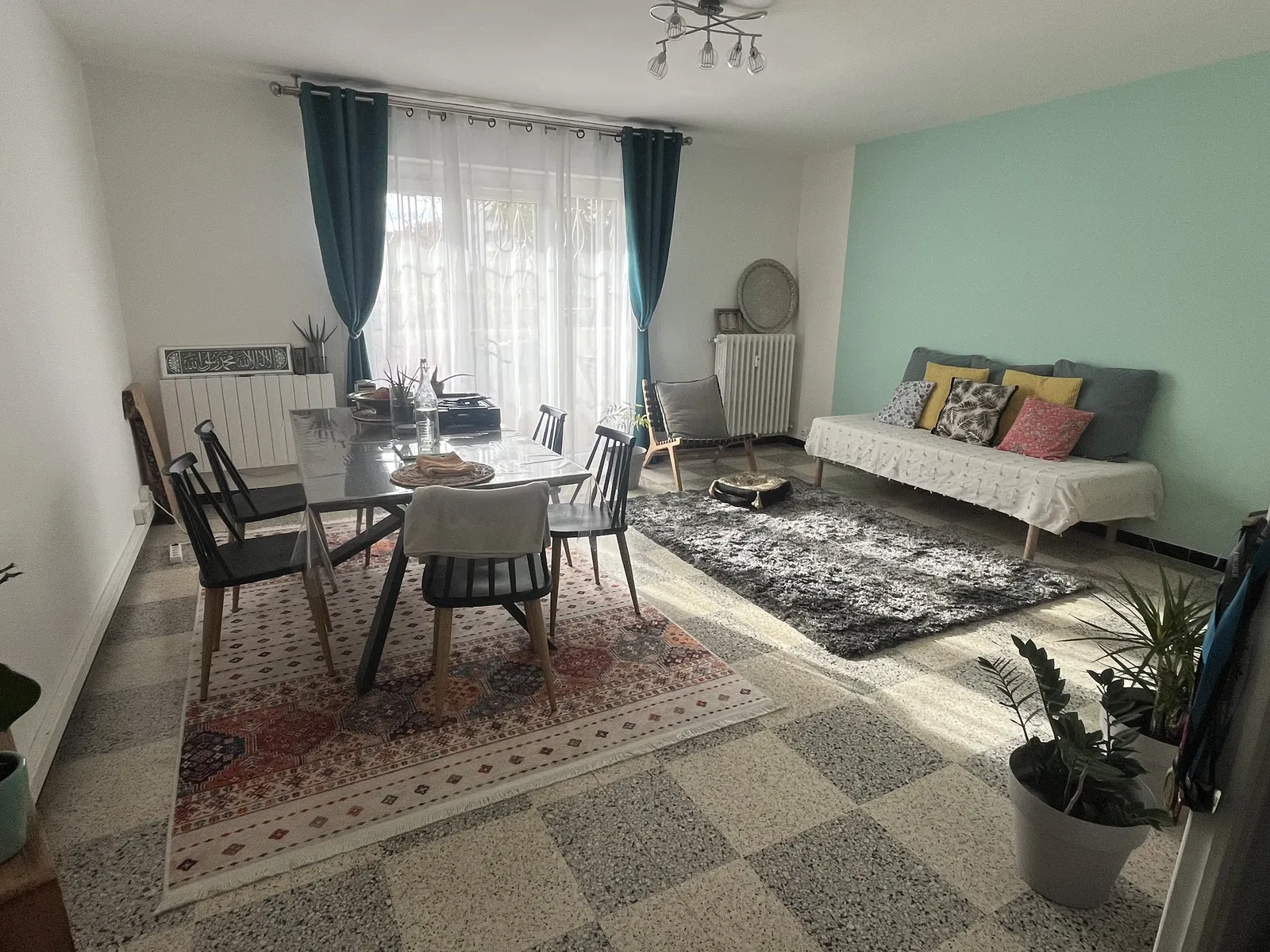 Chambre Rue Chevalier d'Assas à Toulon
