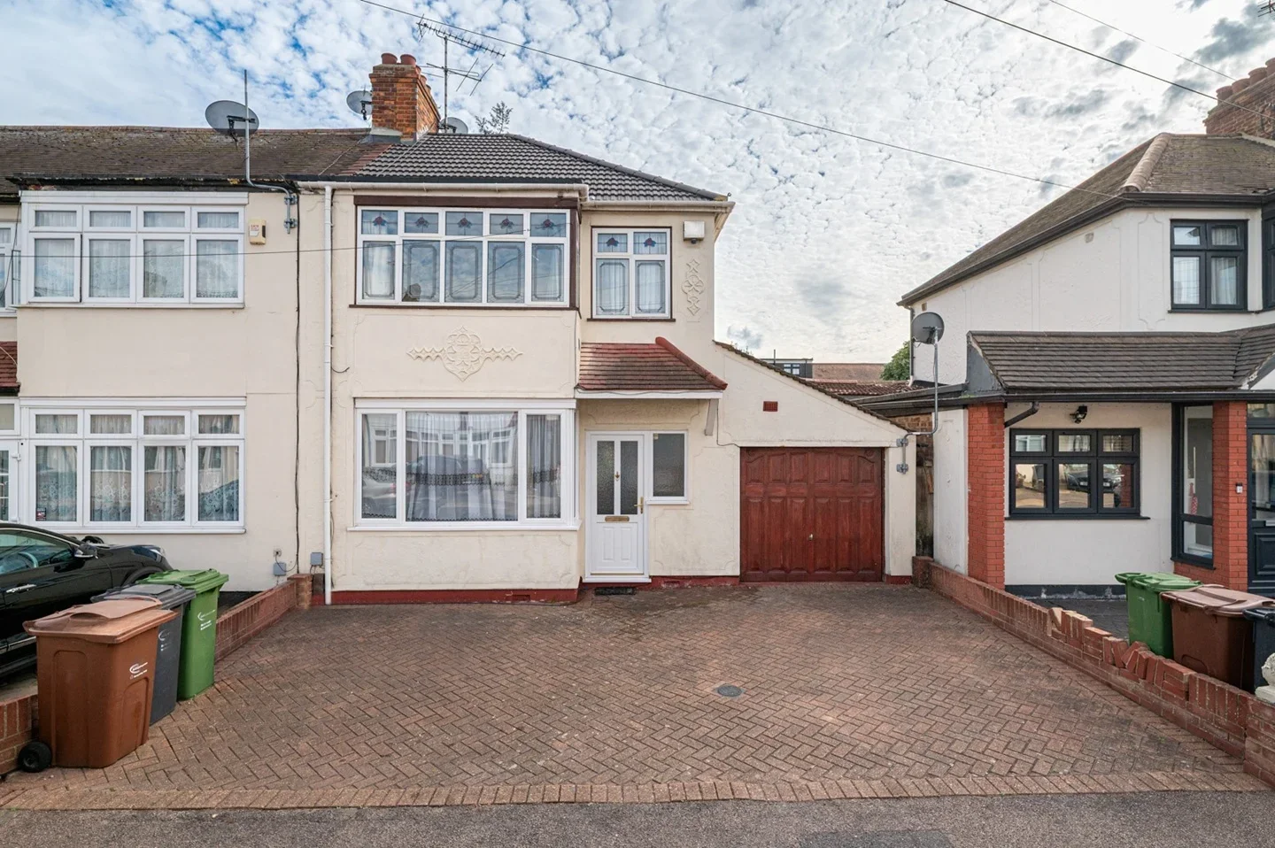 House Brendon Road in Greater London