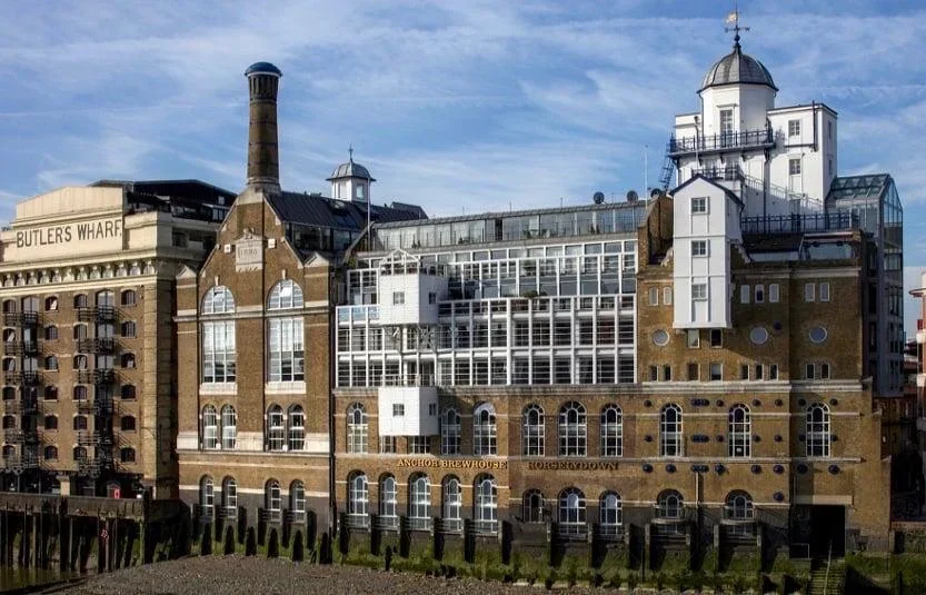 Flat Shad Thames in Greater London