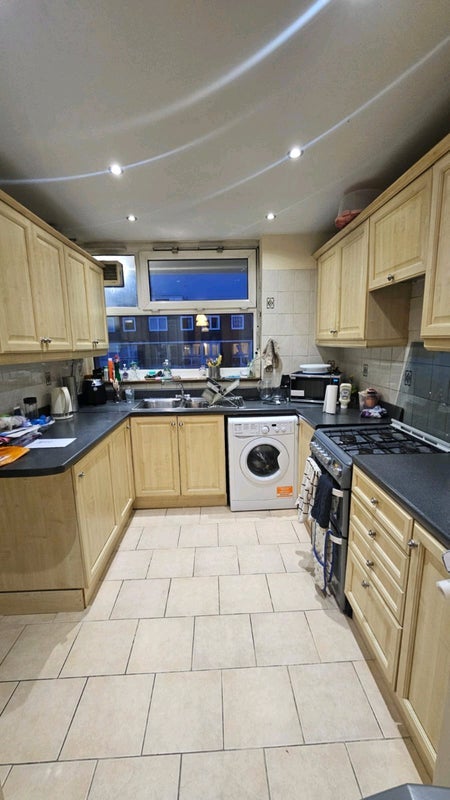 Room Barringer Square in Greater London