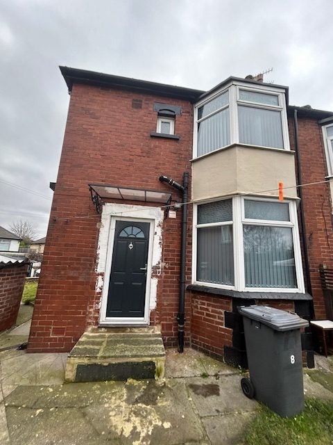 House Harehills Park Road in Leeds