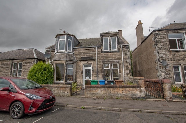 Flat Thistle Street in Dunfermline