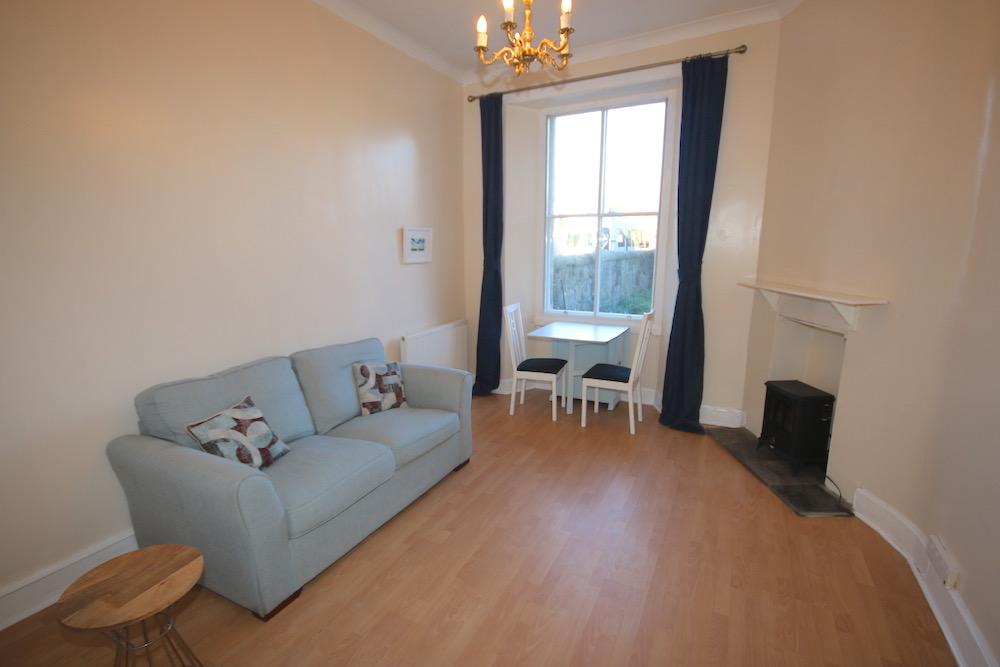 Flat Balcarres Street in City of Edinburgh