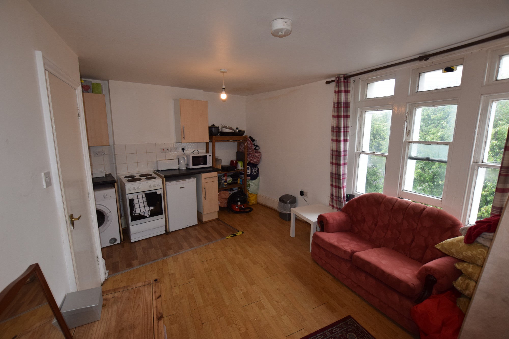 Flat Canute Road in Southampton
