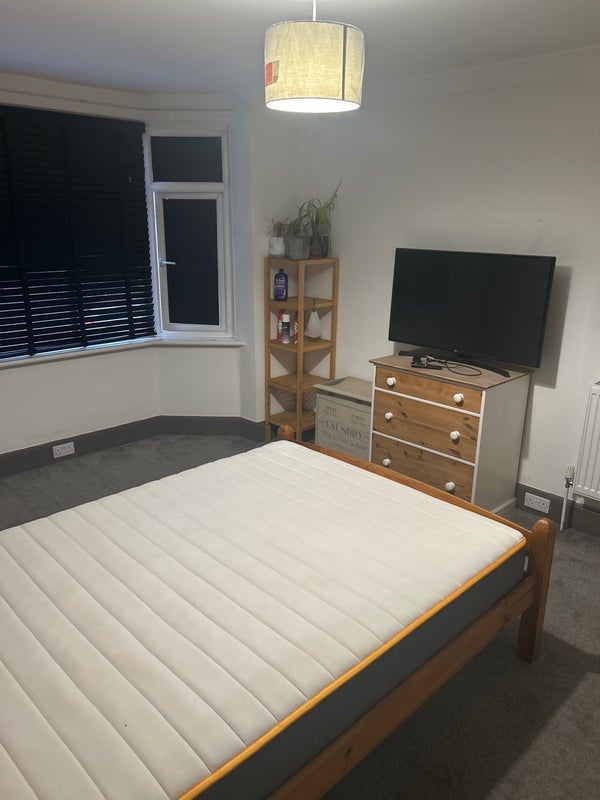 Room Christchurch Road in Bournemouth