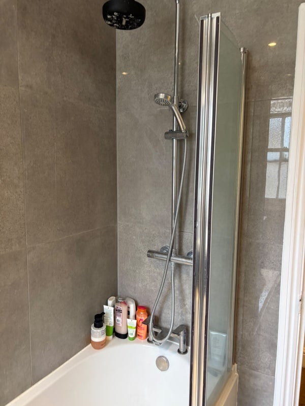 Room Criffel Avenue in Greater London