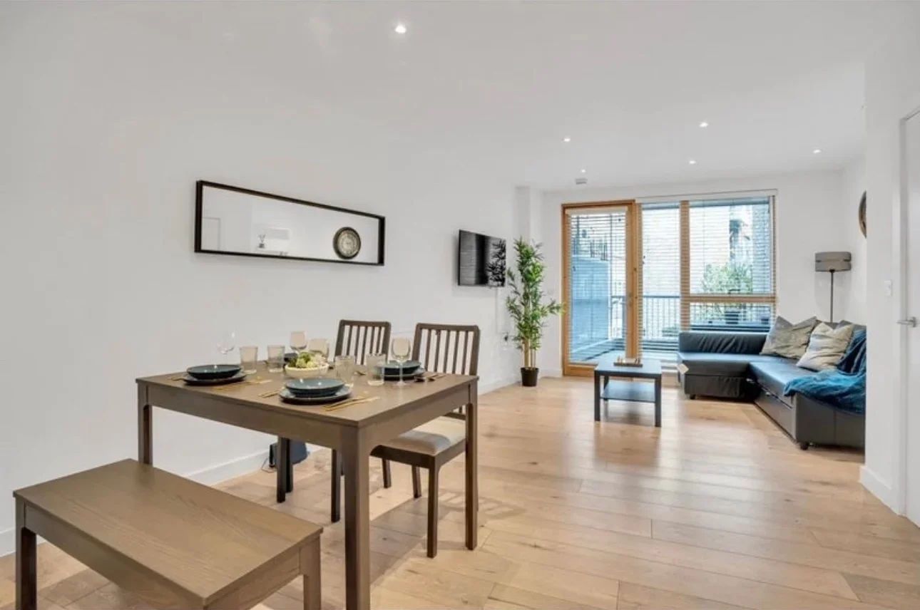 Flat Southampton Way in Greater London