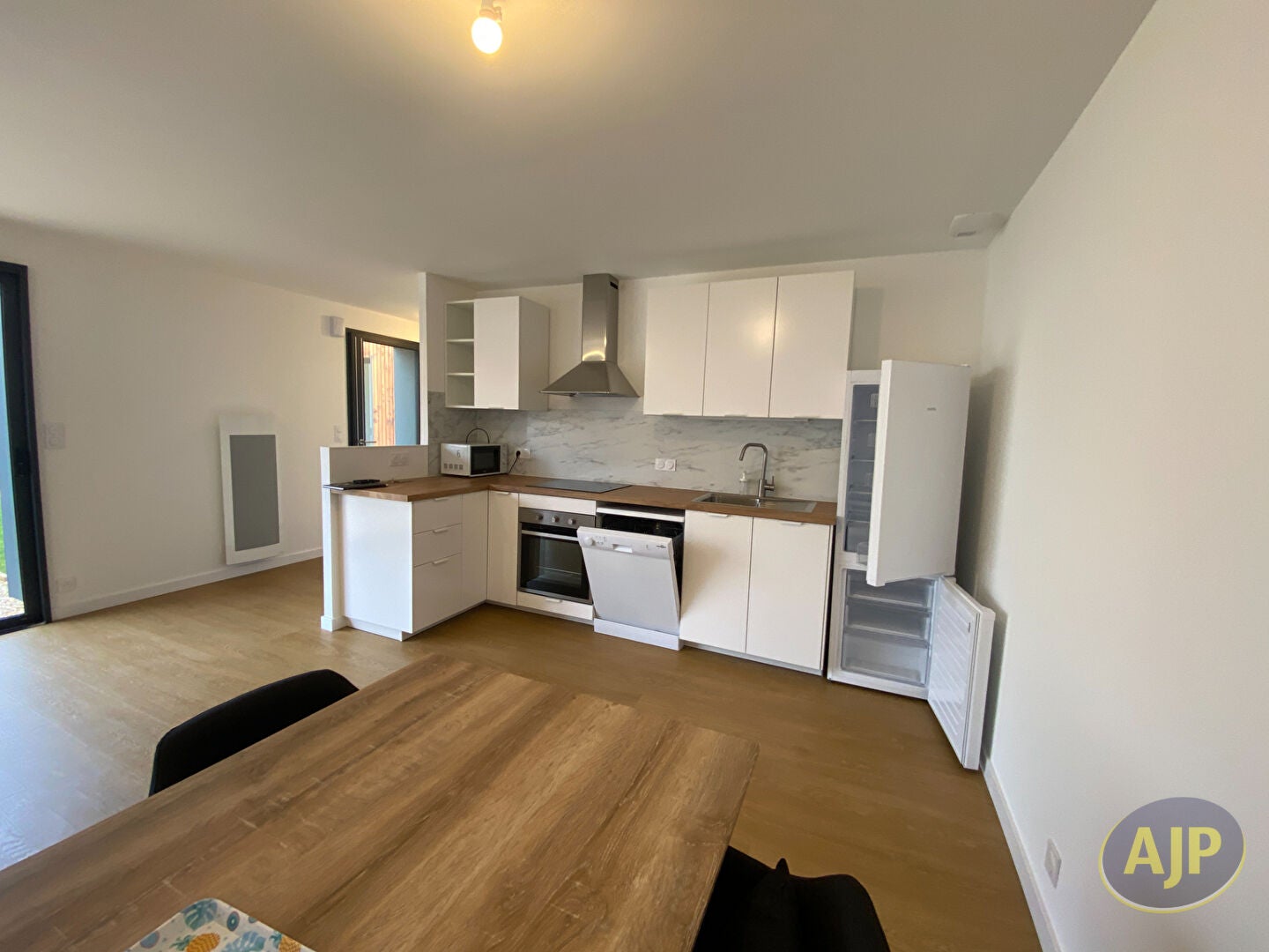 House D 9 in Nouans-les-Fontaines