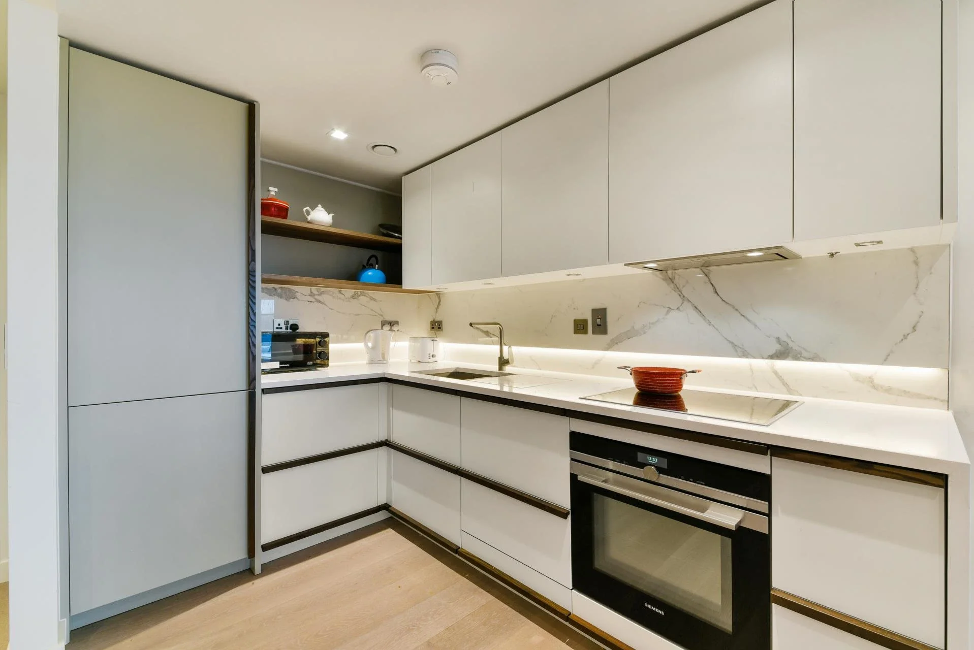 Flat Newcastle Place in City of Westminster