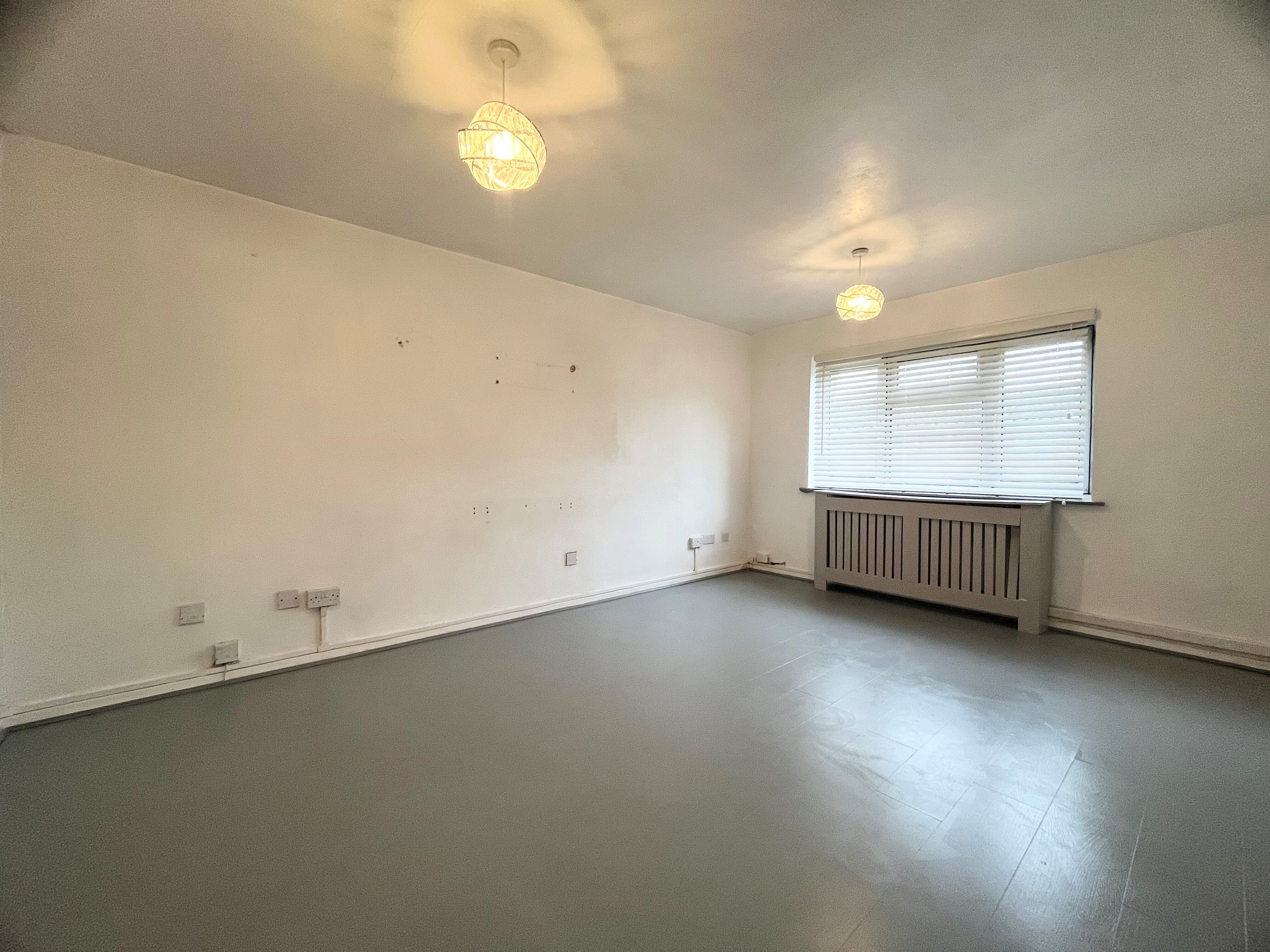 Flat Lakefield Close in Birmingham