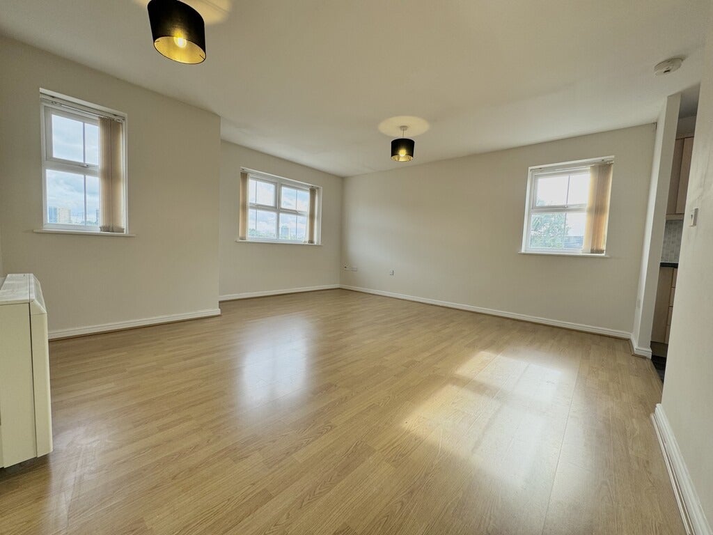Flat Trostrey Road in Birmingham