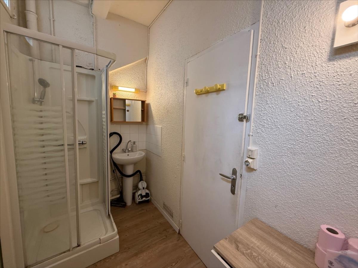 Flat Rue de Montbret in Rouen
