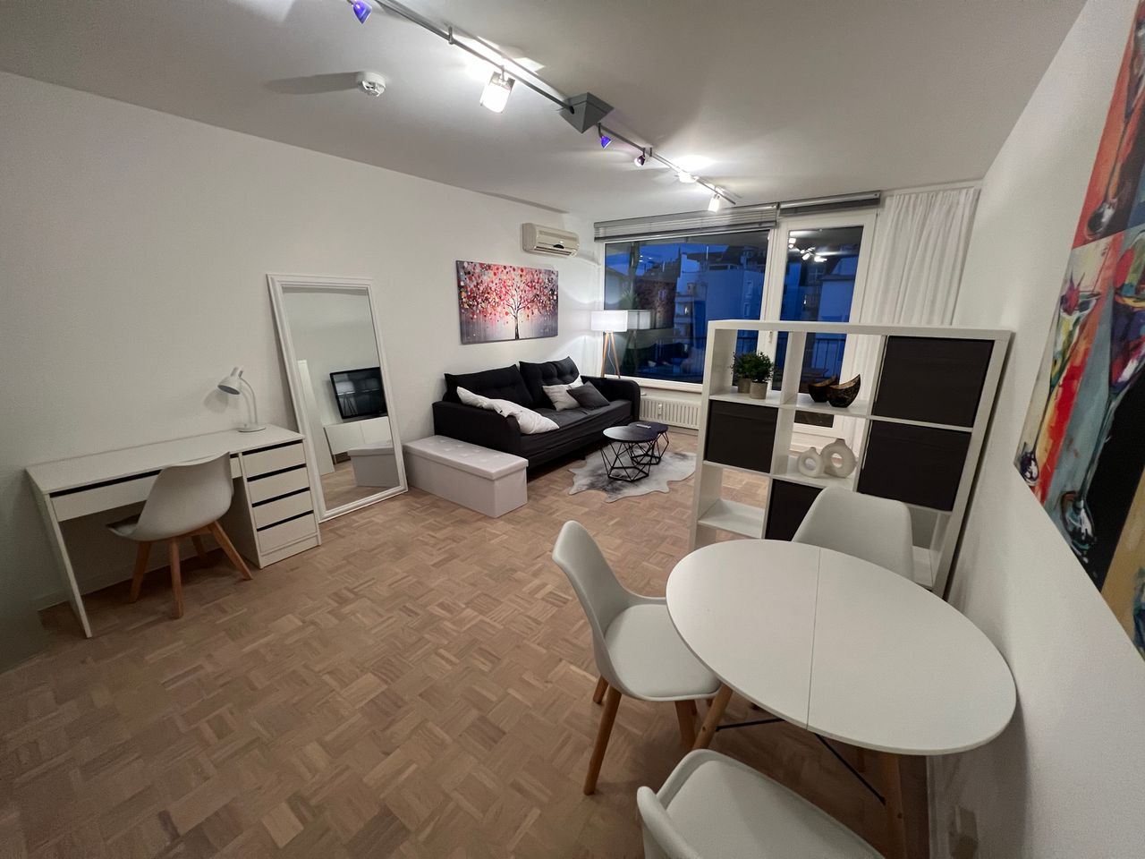 Wohnung Genter Straße in Köln