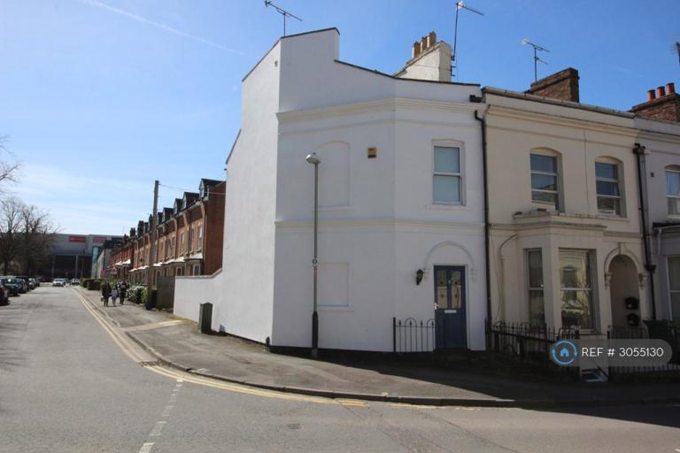 House Saint Paul's Road in Cheltenham