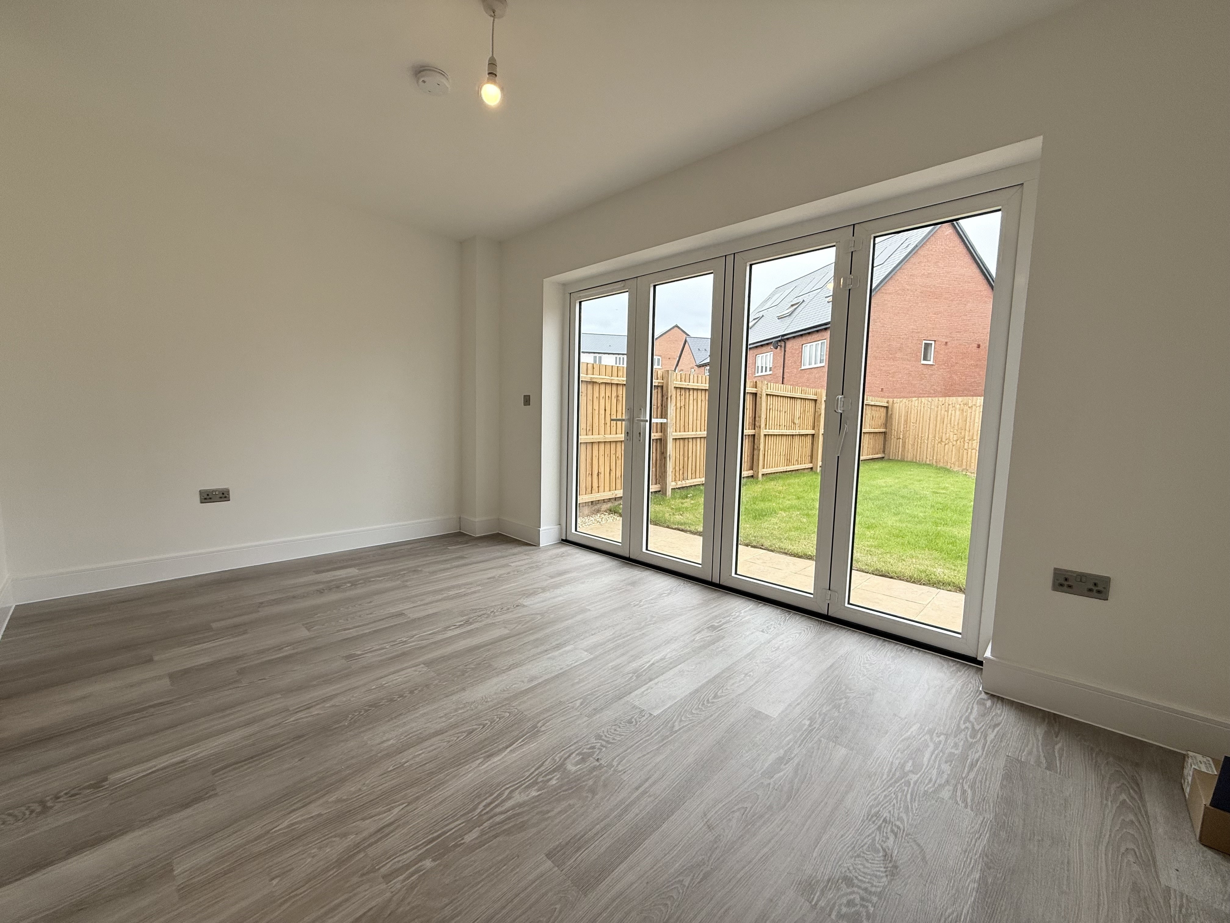 House Rubens Close in Tewkesbury