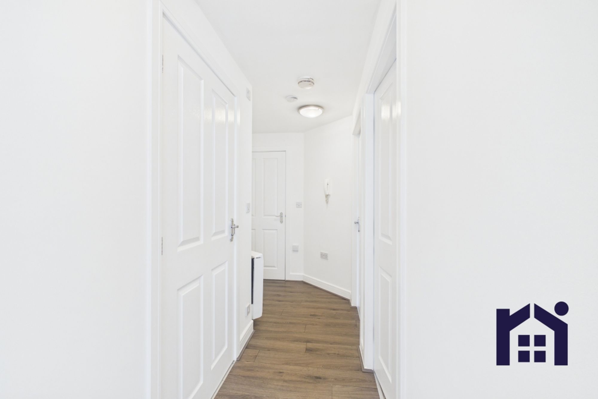 Flat Denham Wood Close in Chorley