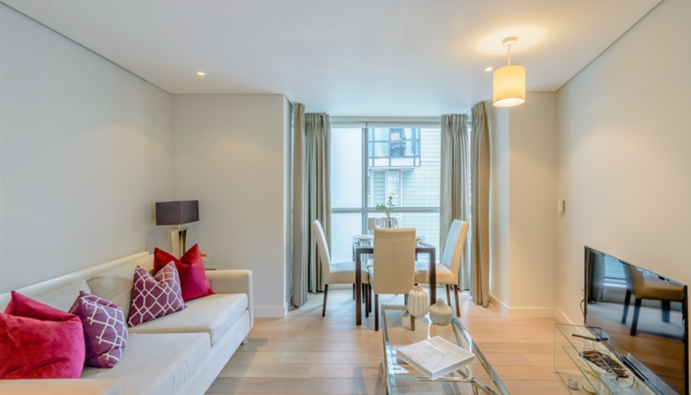 Flat Merchant Square in City of Westminster