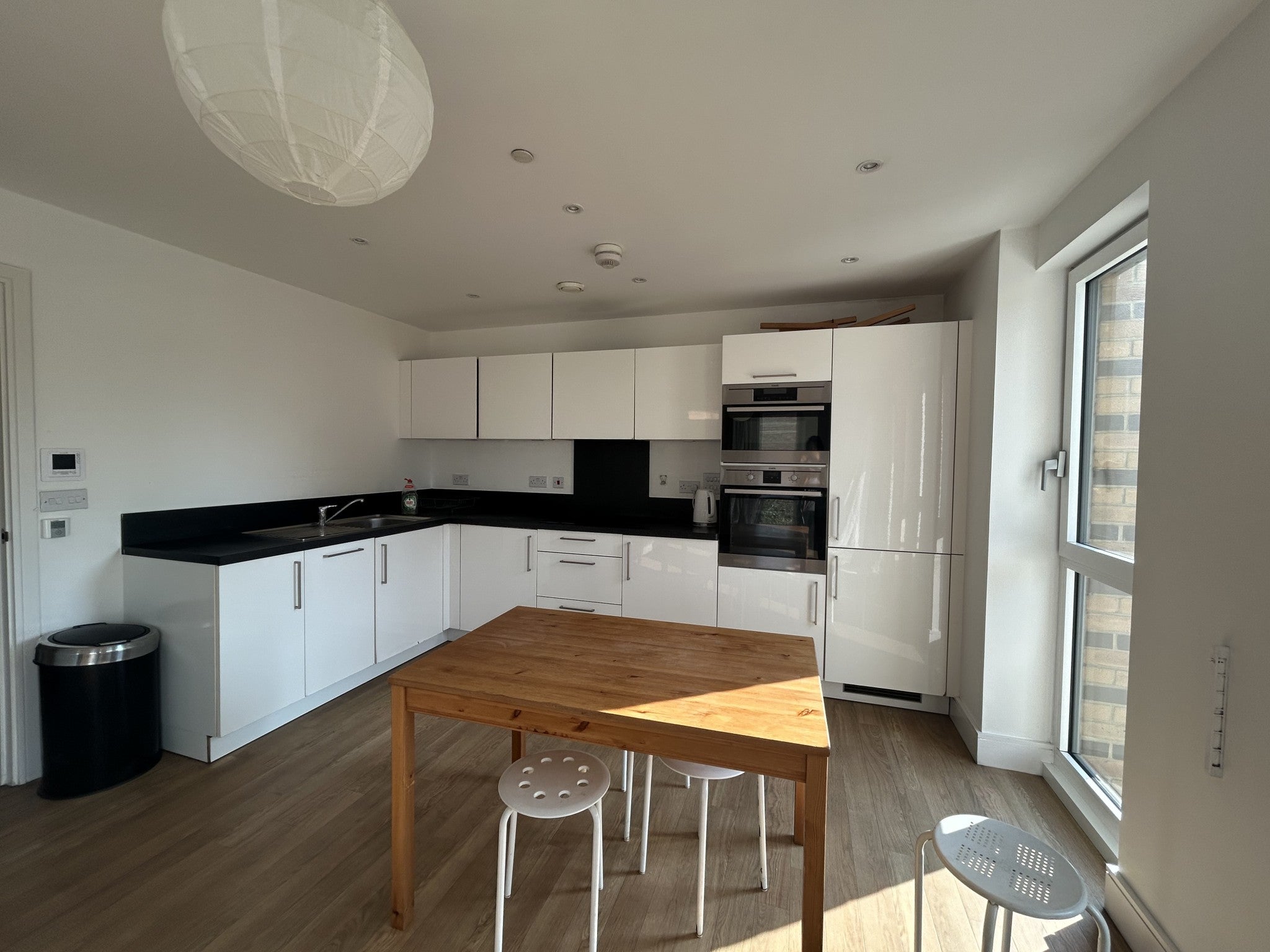 Flat Hannaford Walk in Greater London