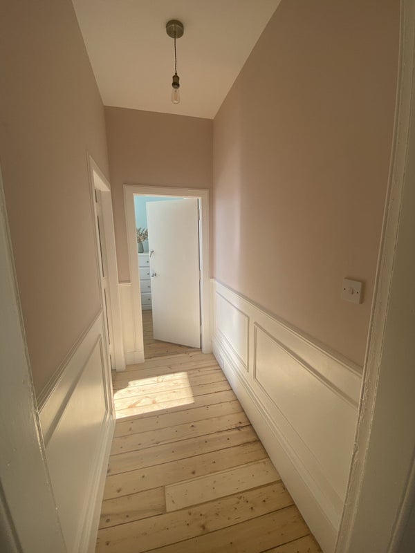 Room Ferry Road in City of Edinburgh