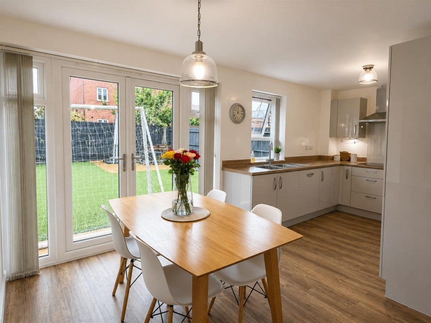 House Garner Way in Harborough