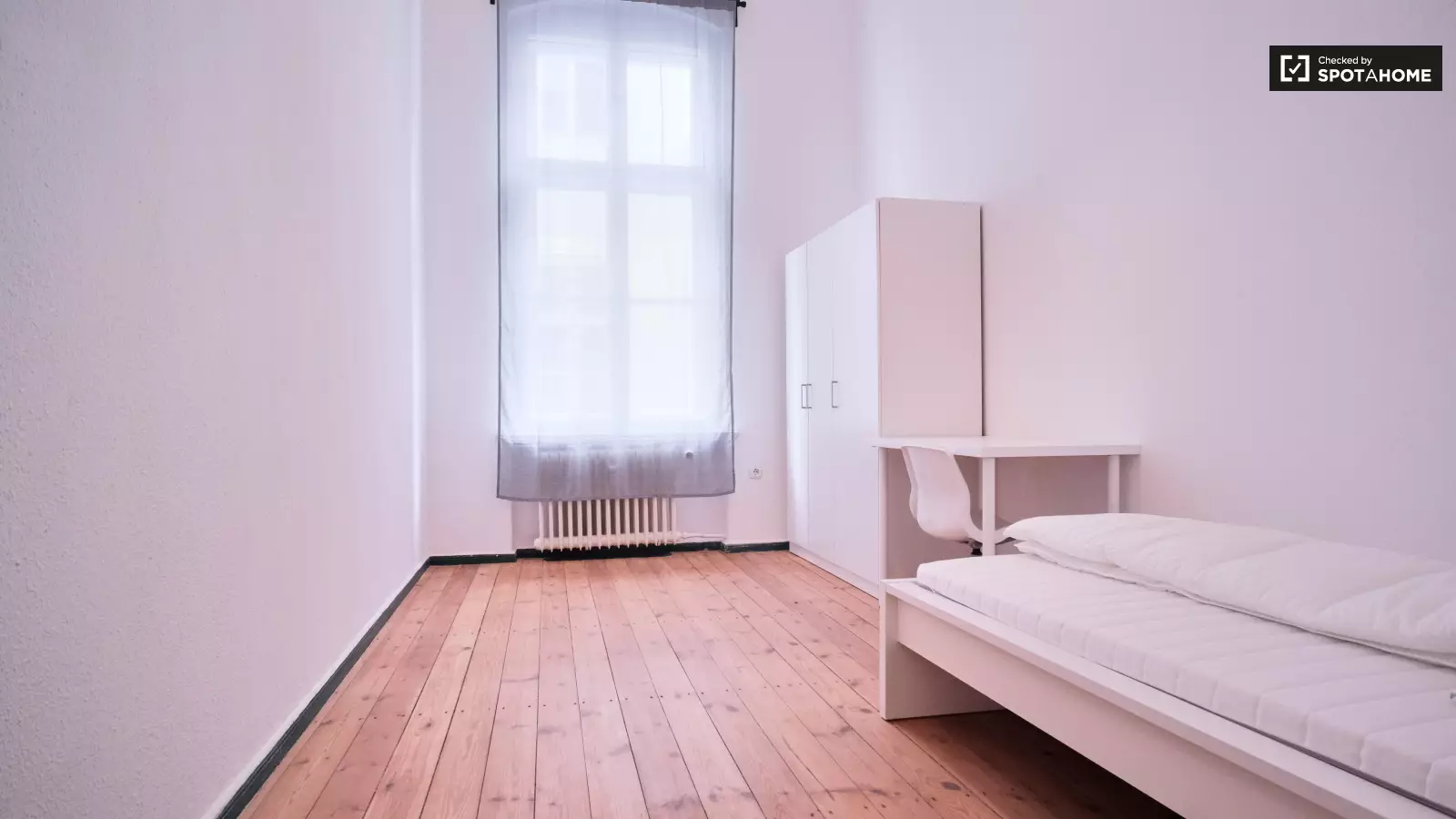 Zimmer Thomasstraße in Berlin