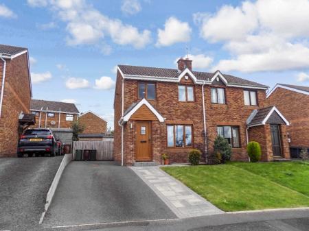 House Glenwood Court in Lisburn