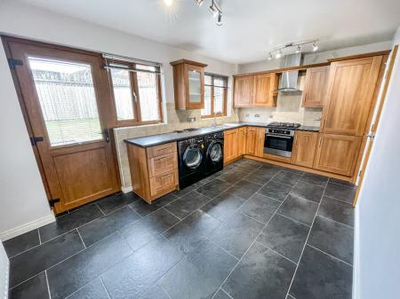 House Glenwood Court in Lisburn