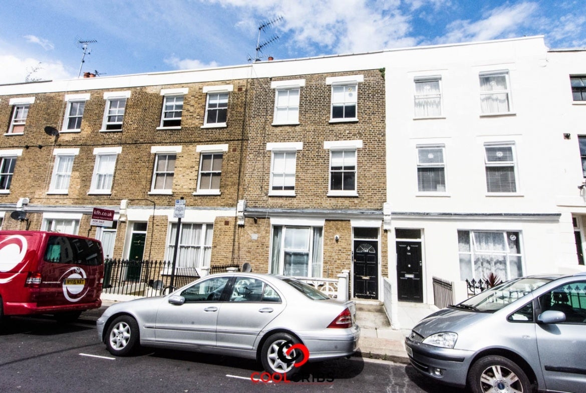 Room Blythe Road in Greater London