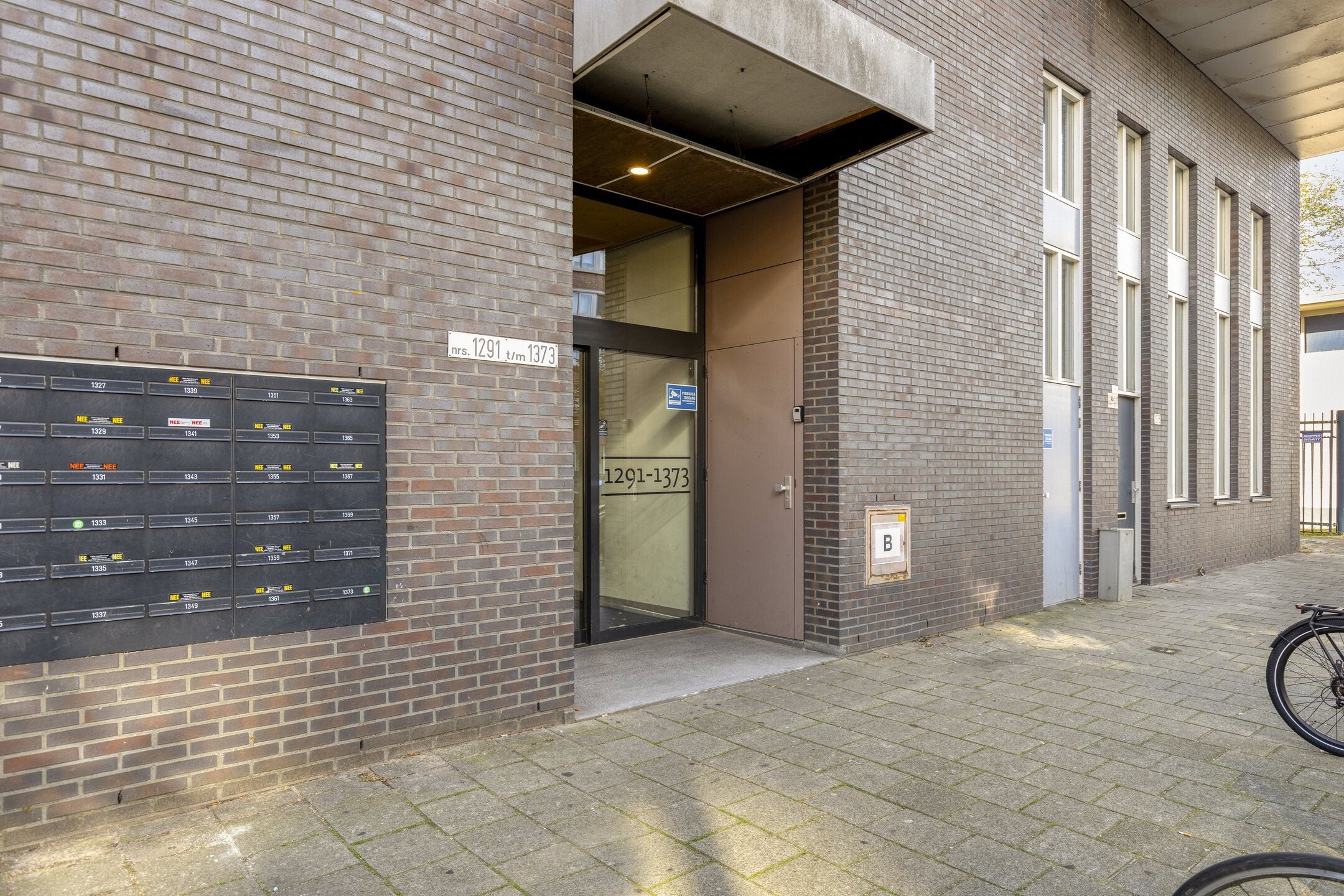 Flat Pieter Calandlaan in Amsterdam