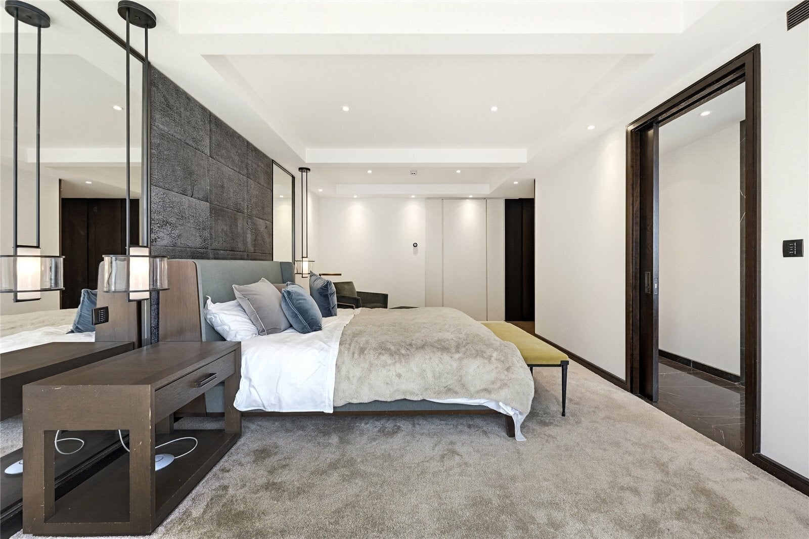 Flat Curzon Street in City of Westminster