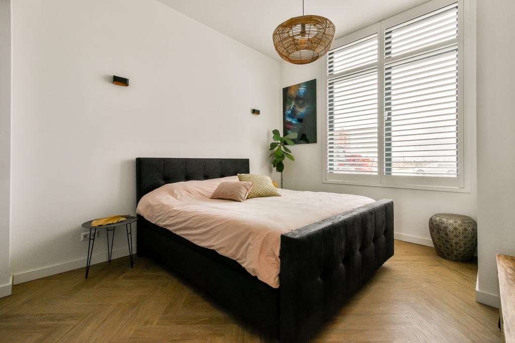 Woning te huur: Tan Malakastraat, Amsterdam